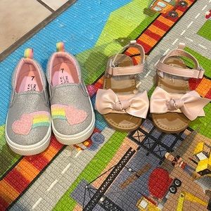 2 pairs of size 7 toddler shoes